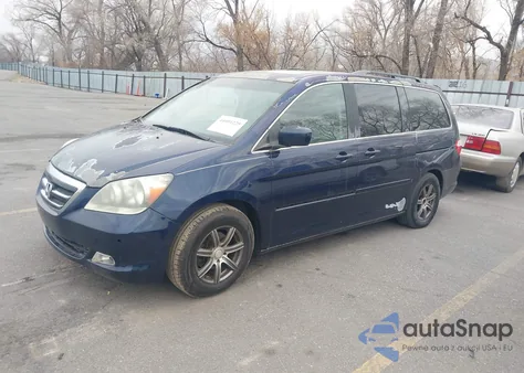 2007 Honda Odyssey Touring z USA, uszkodzony, nr VIN 5FNRL38867B048074